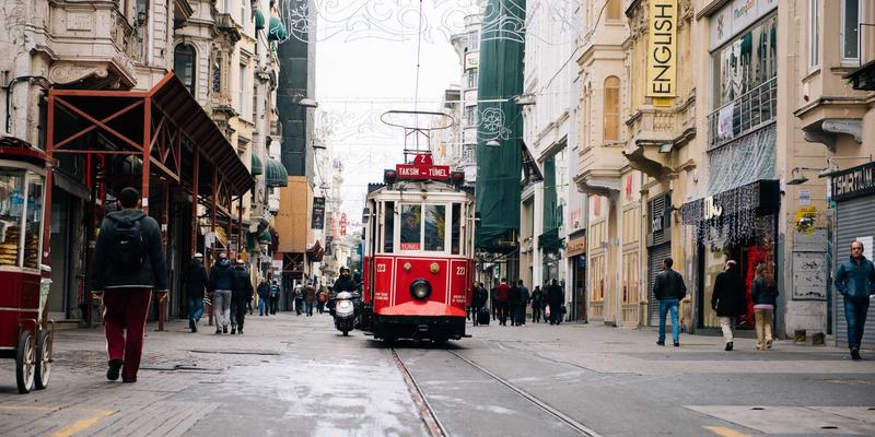 穿越时光的庆典：探寻Muasam Cangay的古老起源与神秘部落传说